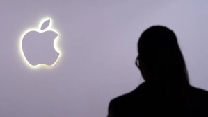 خطط “أبل” لطرح “أيفون” القابل للطي في سبتمبر مستمرة رغم التحديات - economic | ايكونوميك